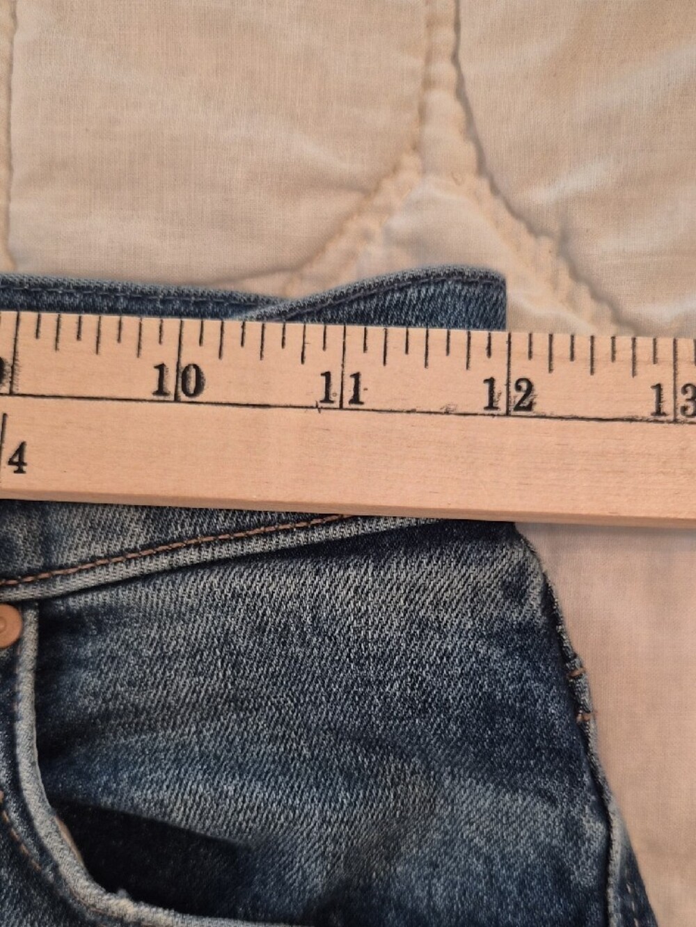 MOTHER High Waisted Double Hiker Skimp Color: “Love Bomb,- Size 24 - Picture 4 of 12